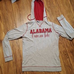 AL t-shirt hoodie Medium Junior